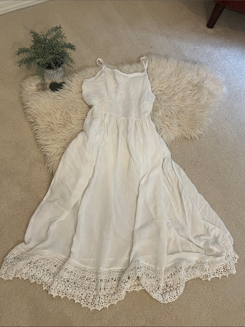 Free people intimates xs slip with beautiful detailing